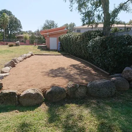 Pinarello Climatisee Avec Piscine Chauffee Prázdninový dům *