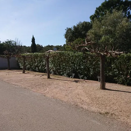 Pinarello Climatisee Avec Piscine Chauffee Casa de Férias Sainte-Lucie de Porto-Vecchio