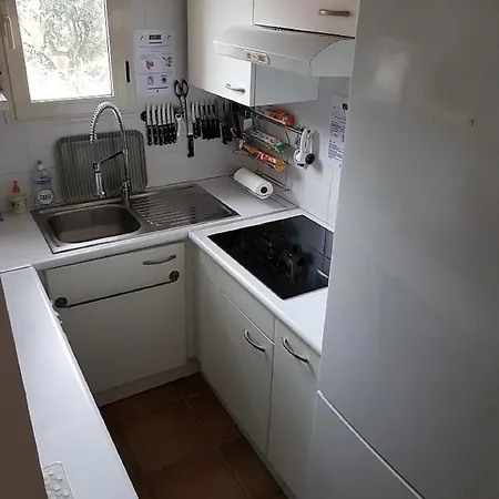 Pinarello Climatisee Avec Piscine Chauffee Semesterbostad