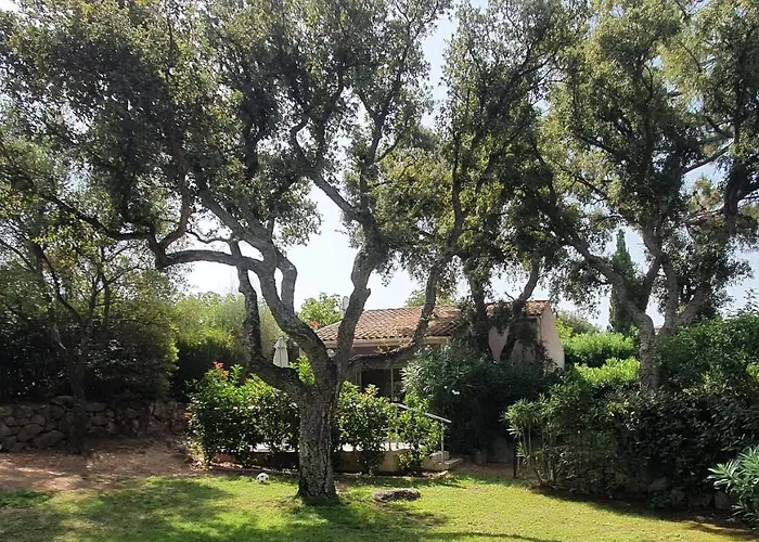 Casa de Férias Pinarello Climatisee Avec Piscine Chauffee *