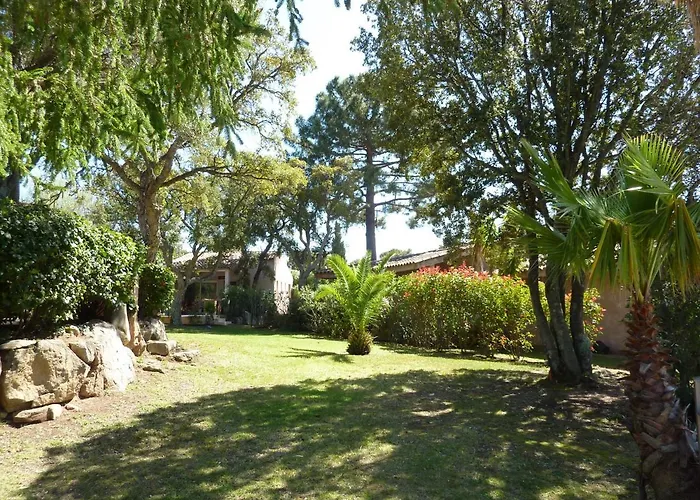 Pinarello Climatisee Avec Piscine Chauffee * Sainte-Lucie de Porto-Vecchio