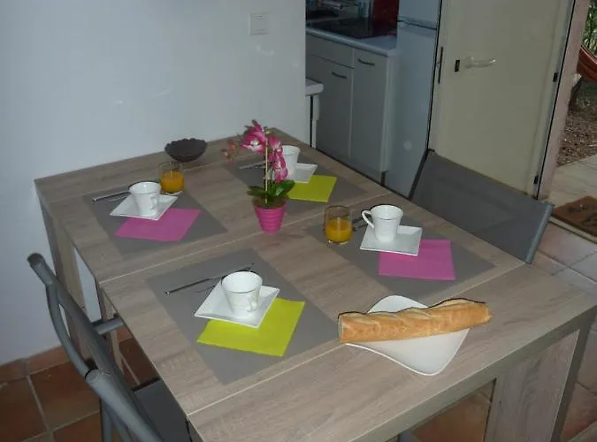 Pinarello Climatisee Avec Piscine Chauffee